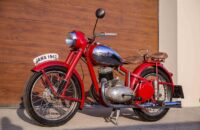 Hrad Kámen získá dvě mimořádné motocyklové rarity.